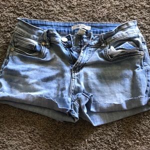 cut jeans into shorts